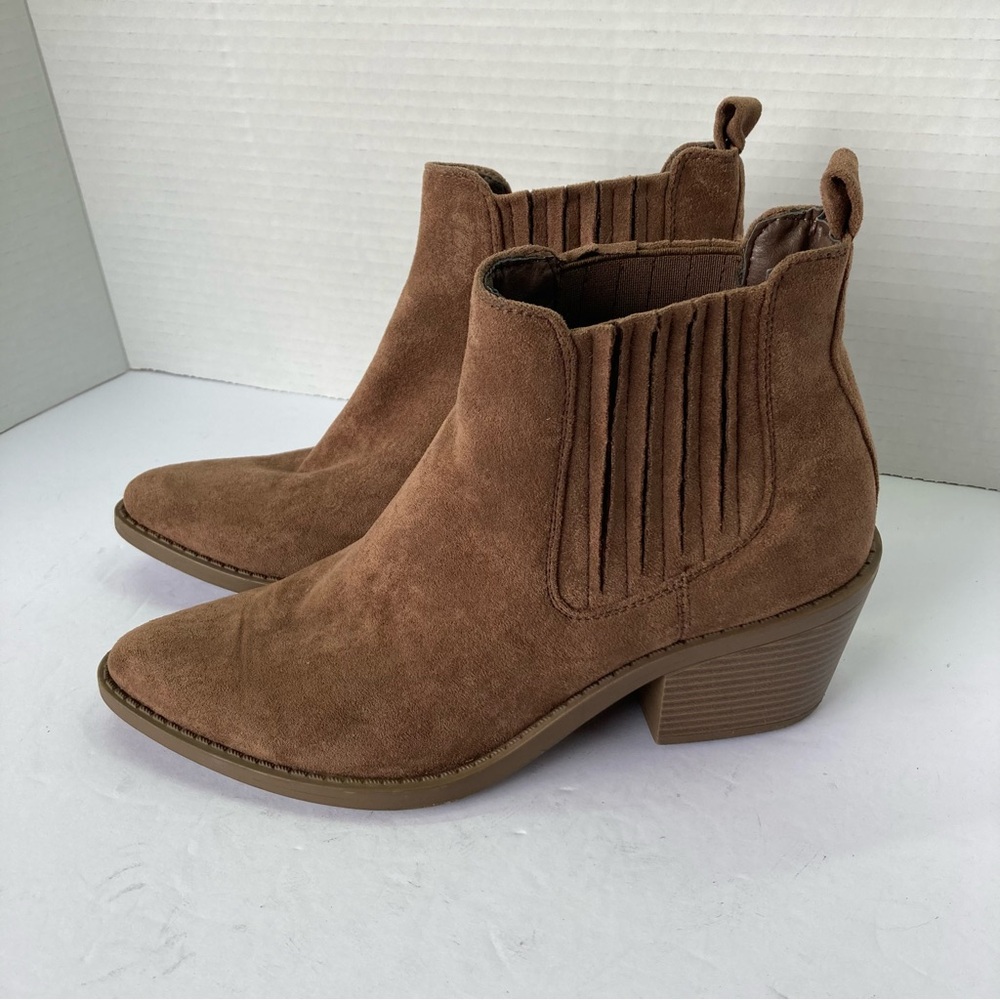 Forever 21 Brown Ankle Boots‎ Size 7